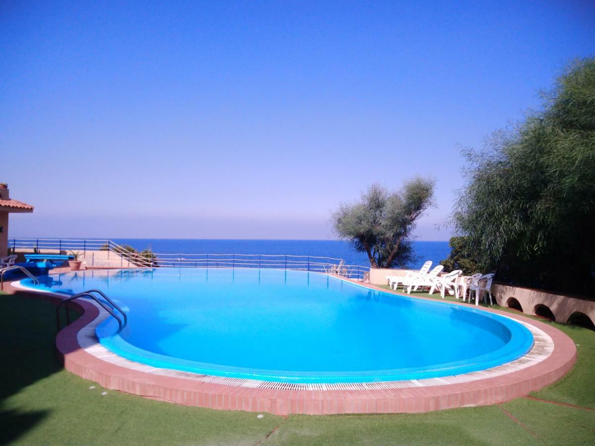 Iris House Apartment Agnone Bagni Exterior photo